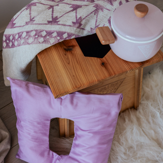 yoni steam seat with cushion by Kitara